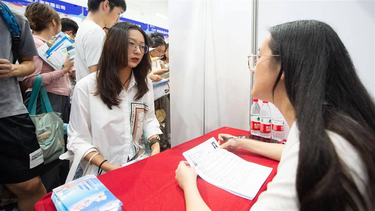 奔驰游戏网站多少